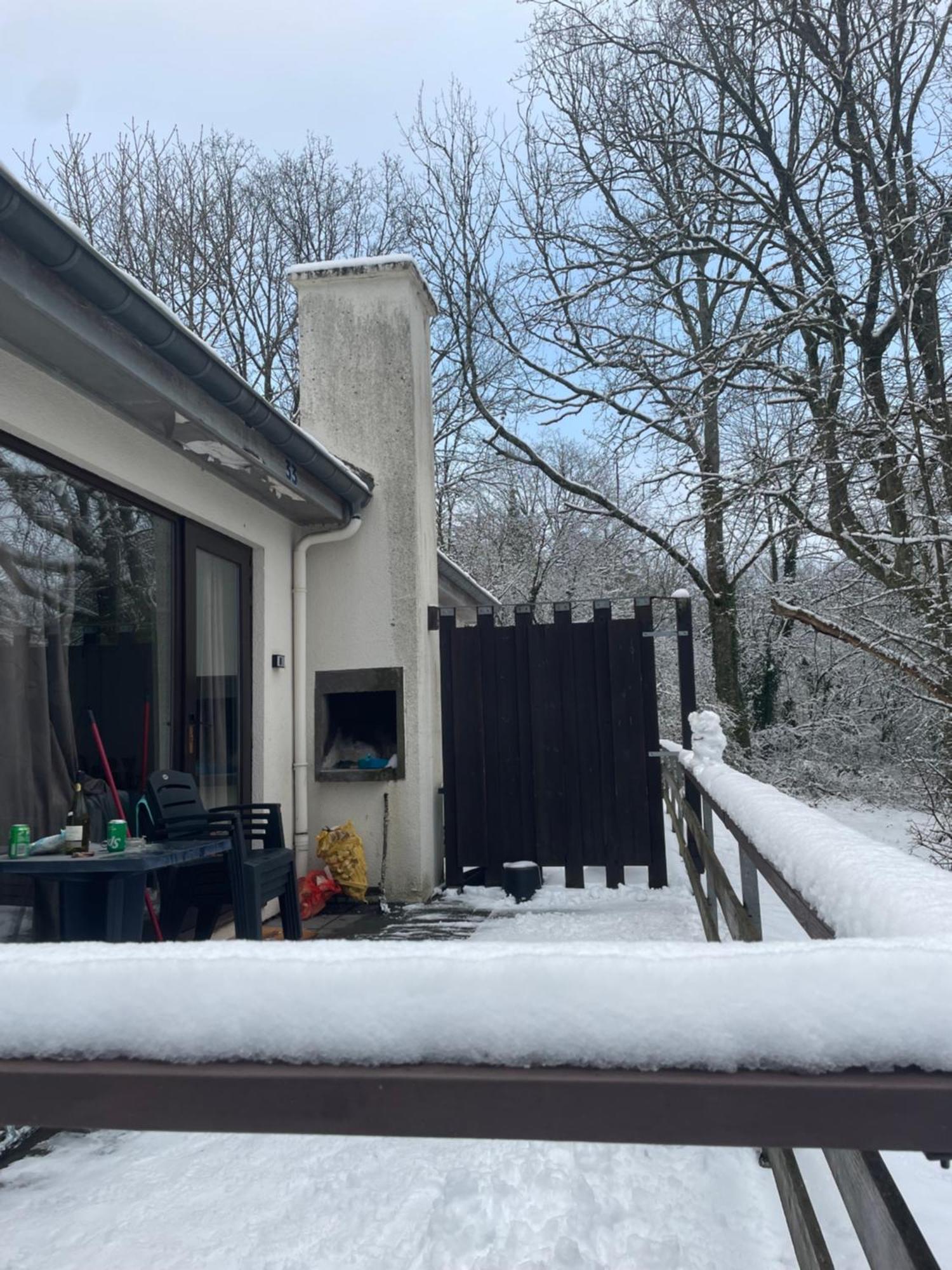 Mooie Bungalow In De Prachtige Natuur Hastiere-par-dela Exteriér fotografie